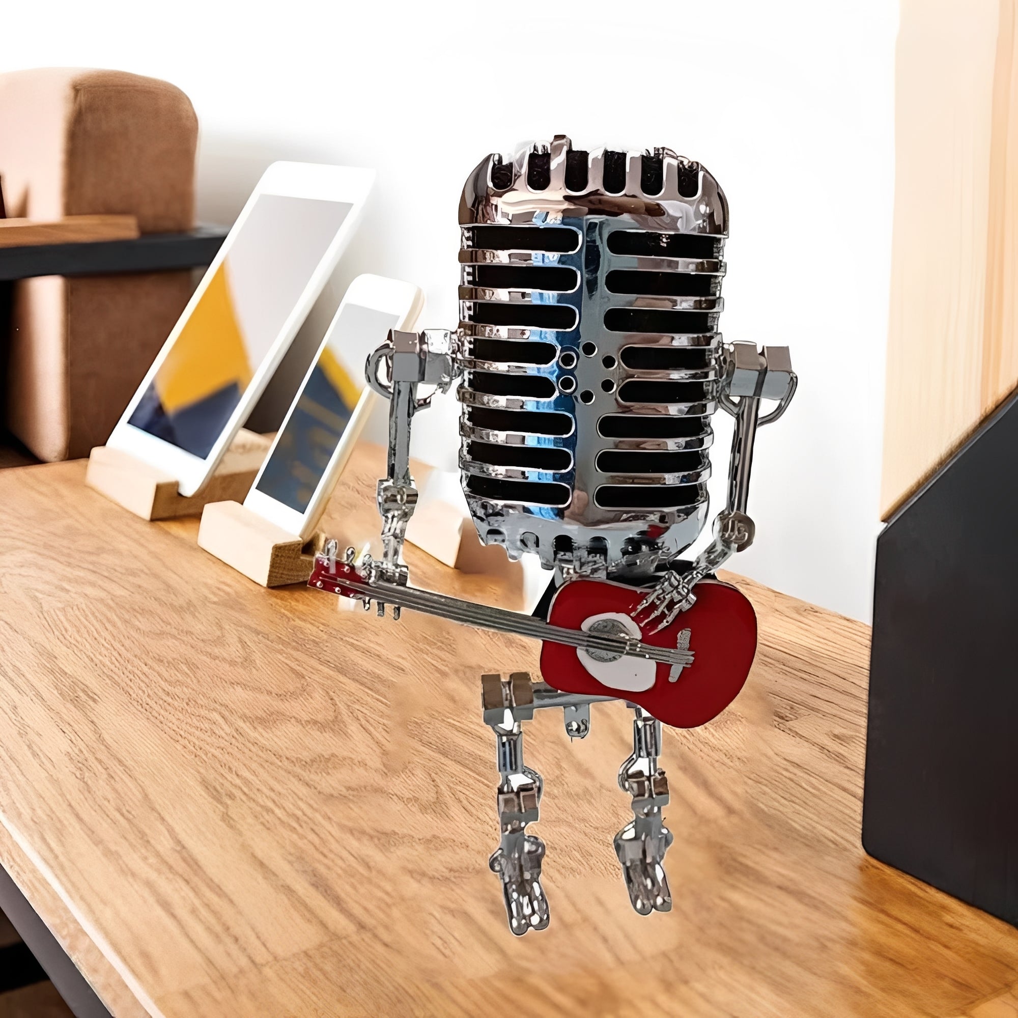 Vintage Microphone Robot Design Retro LED Desk Light – Unique Decorative Lighting for Home & Office