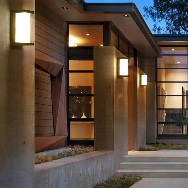 Modern Wall Mounted LED Outdoor Light - Energy Efficient, Weatherproof, Stylish Design for Patios & Entryways