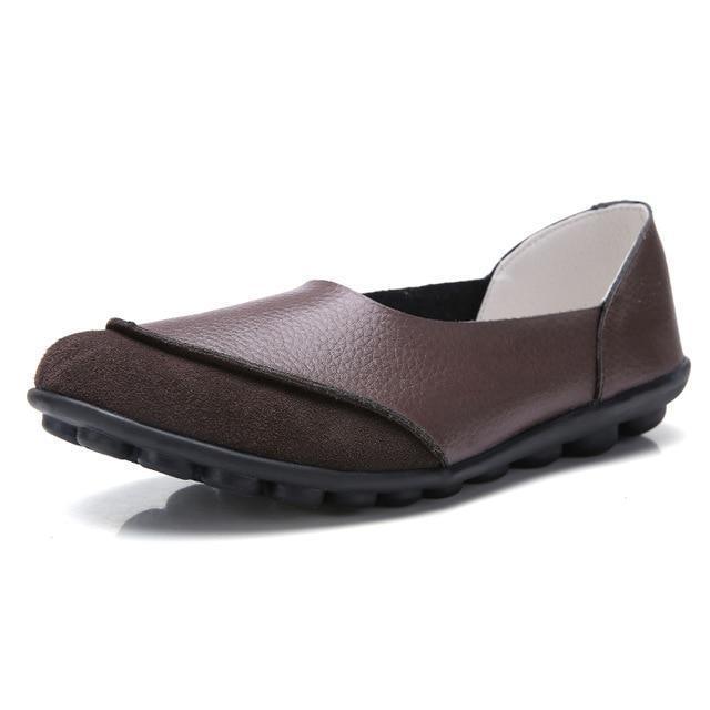 Women's Wide Fit Leather Moccasins with Suede Lining - Comfortable Slip-On Shoes for Everyday Wear