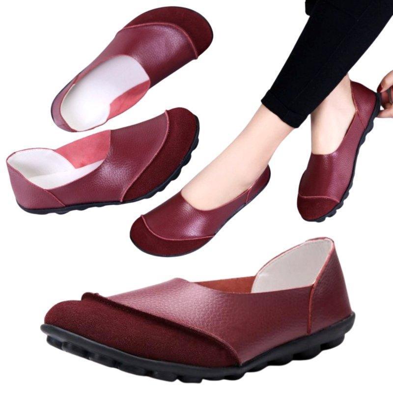 Women's Wide Fit Leather Moccasins with Suede Lining - Comfortable Slip-On Shoes for Everyday Wear